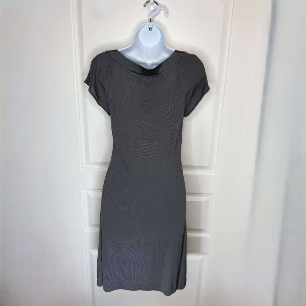 H&M Gray Satin Trim Dress Size M Bow Detail Short Sleeve Shift Dress - Picture 6 of 11
